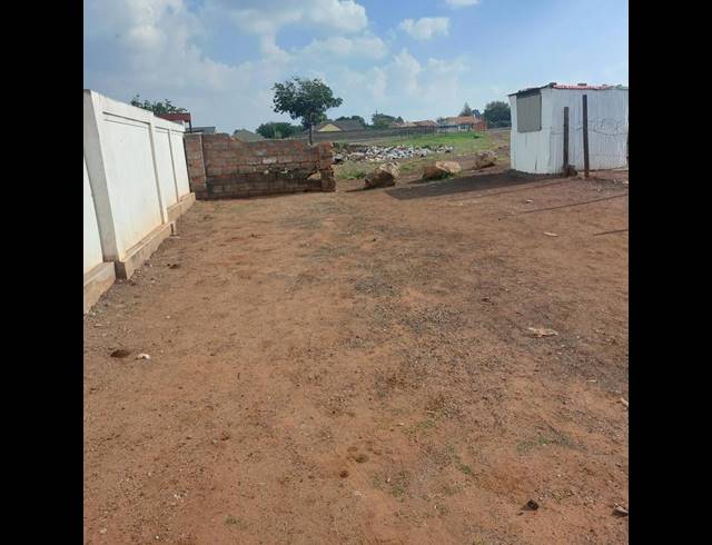 LAND FOR SALE IN TOKOZA